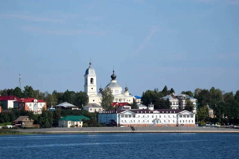 Замок в лесах: началось восстановление здания бывшей тюрьмы в Мышкине