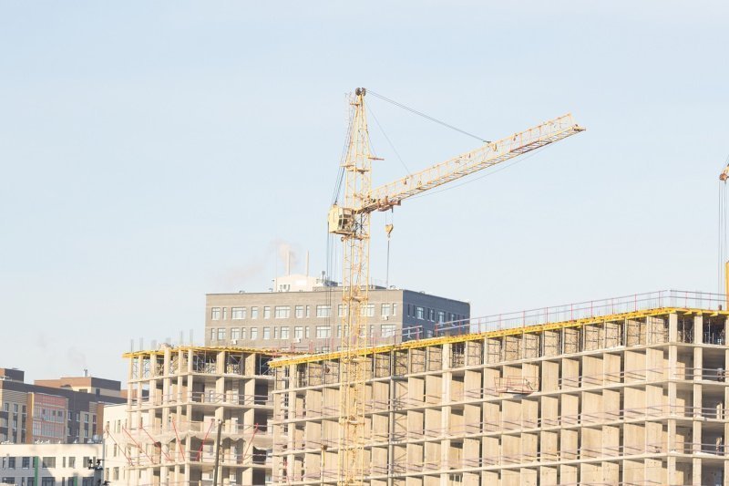 Петербург обогнал Москву по старту новых проектов в июле Петербург обогнал Москву по старту новых проектов в июле