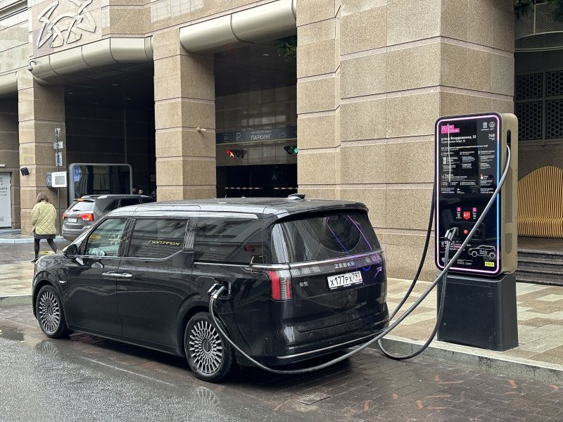 Заряжай и доверяй: электромобильный бум у порога?