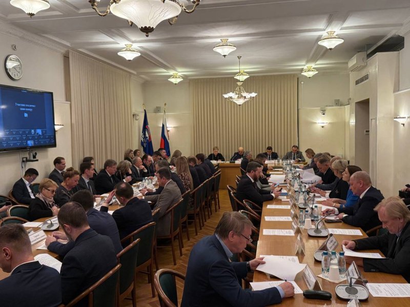 Госдума обсудила комплексный подход к созданию комфортной городской среды